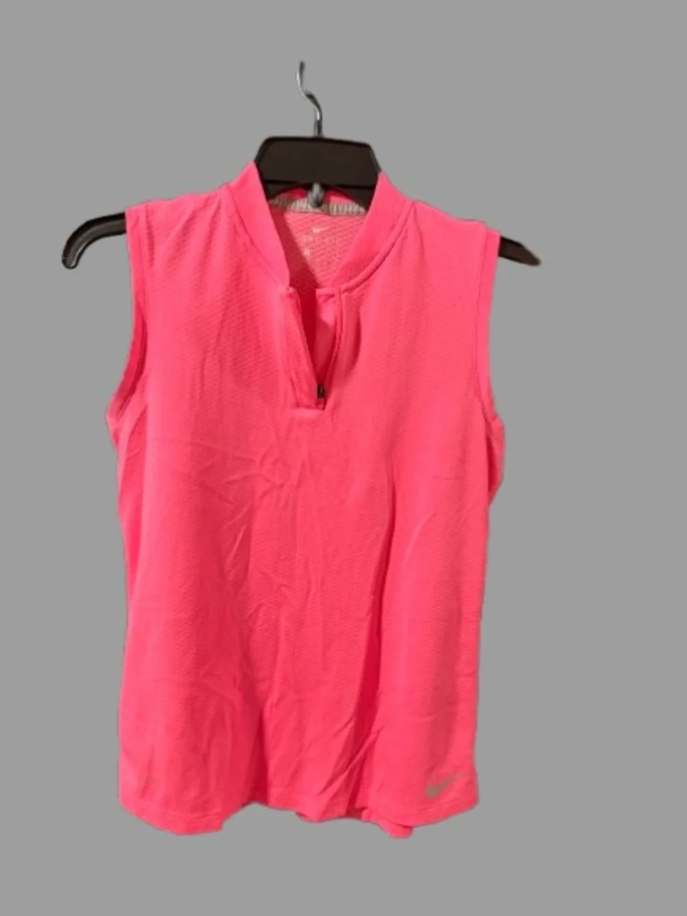 Nike Dri-FIT Sleeveless Golf Polo Pink